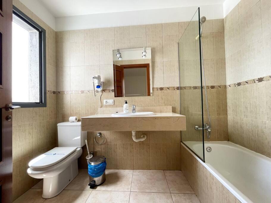 Eslanzarote Villa Varadero, Heated Pool 플라야블랑카 외부 사진