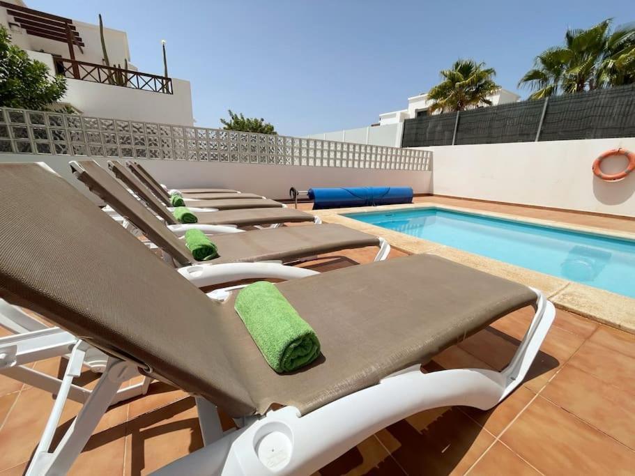 Eslanzarote Villa Varadero, Heated Pool 플라야블랑카 외부 사진